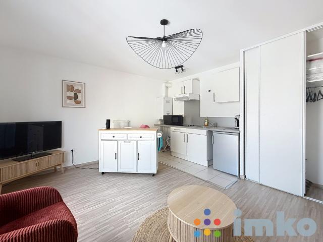 À LOUER – Studio meublé de 28 m² avec parking en sous sol – Secteur Gambetta / Wazemmes !