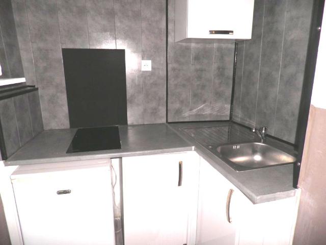 A LOUER STUDIO MEUBLE NARBONNE
