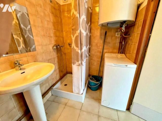 A LOUER STUDIO MEUBLE SAINT CHELY D APCHER