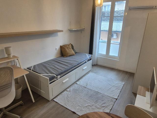 A LOUER STUDIO MEUBLE ROUTE DE BELLET