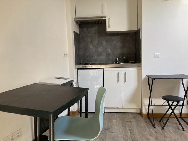 A LOUER Studio Montélimar