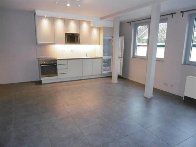 à louer Studio Namur Rue Basse Marcelle