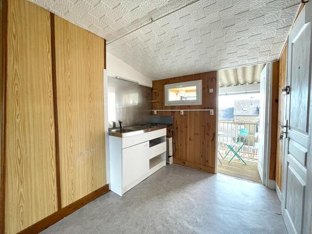 A LOUER STUDIO PROCHE IUT ELBEUF 76500 Réf: TREFF 2D