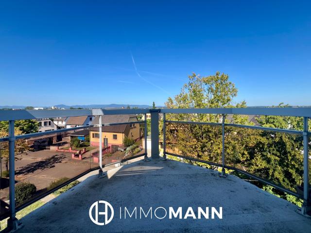 À louer Studio rénové 23 m2 avec balcon et vue sur les Vosges
