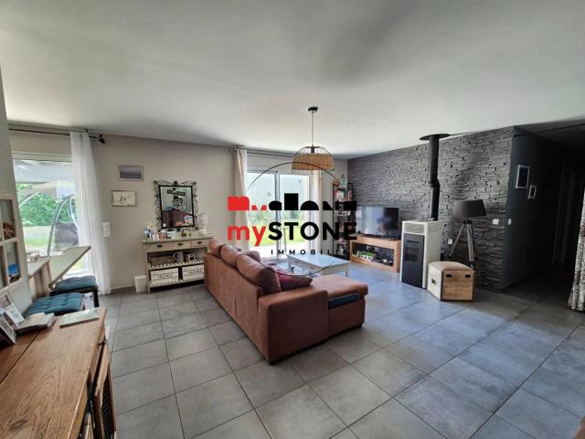A LOUER SULIGNAT maison récente 112m² avec terrain de 660 m