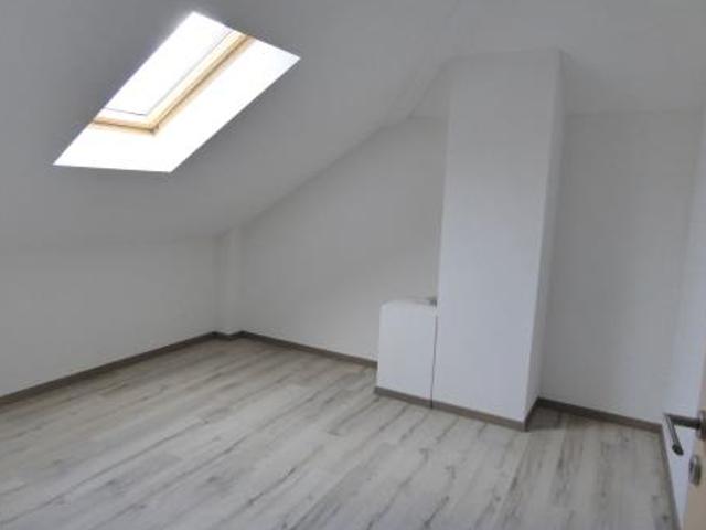 À louer Superbe appartement de 3 1/2 pièces en duplex Courrendlin