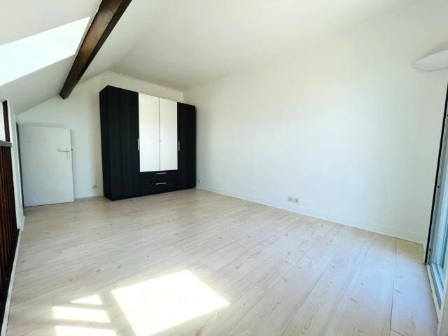 À LOUER – Superbe Appartement Duplex T2 de 38,56 m² – Chilly Mazarin 91380