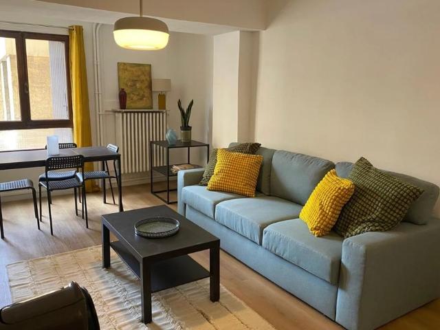 À louer – Superbe Duplex T3 rénové – Quartier Rotonde, Aix en Provence