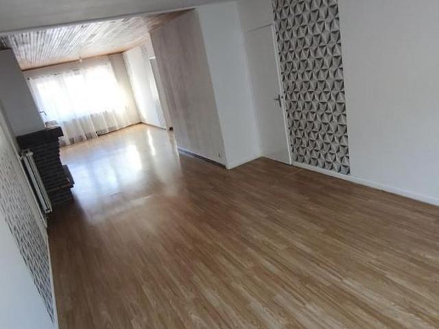 A LOUER sur Auby: Maison semi plain pied 3 chambres