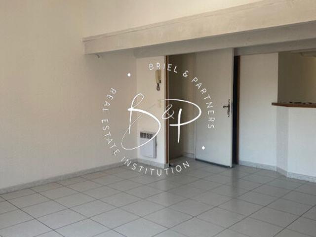 A LOUER SUR LORGUES_ CHARMANT T2 AVEC CHAMBRE EN MEZZANINE