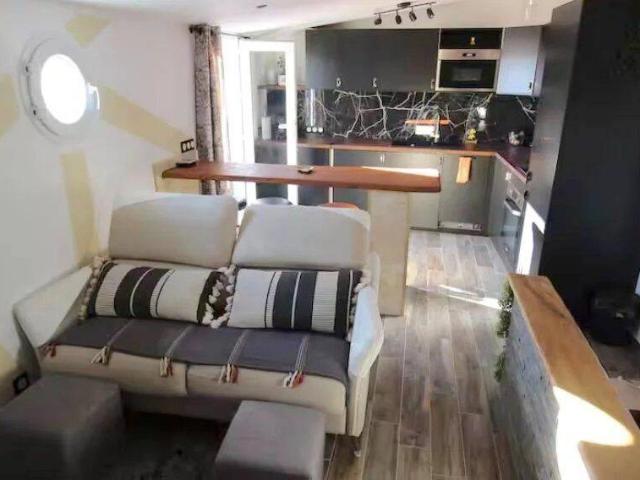 A LOUER SAINT LAURENT DU VAR DUPLEX 3 PIÈCES