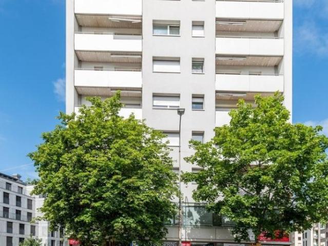A louer sans caution Logement proche du quartier du Flon