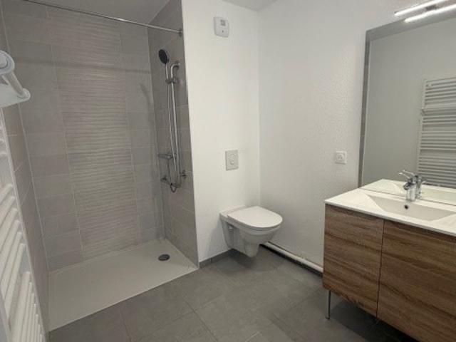 A LOUER SANS FRAIS D'AGENCE T2 LOGEMENT SENIOR A HOLTZHEIM