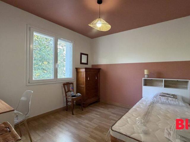 À LOUER T4 MEUBLÉ 85,55M² À RENNES Square de Galicie