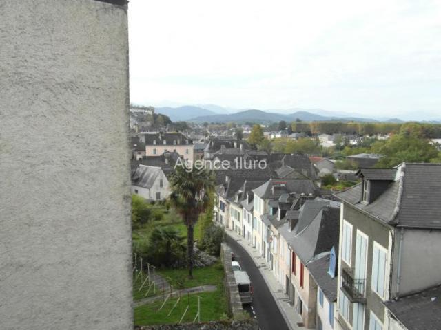 A LOUER T4 de 69 M² DANS RESIDENCE SECURISEE