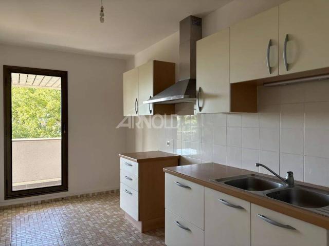 A LOUER T4 4e etage 102m² Procé/Monselet