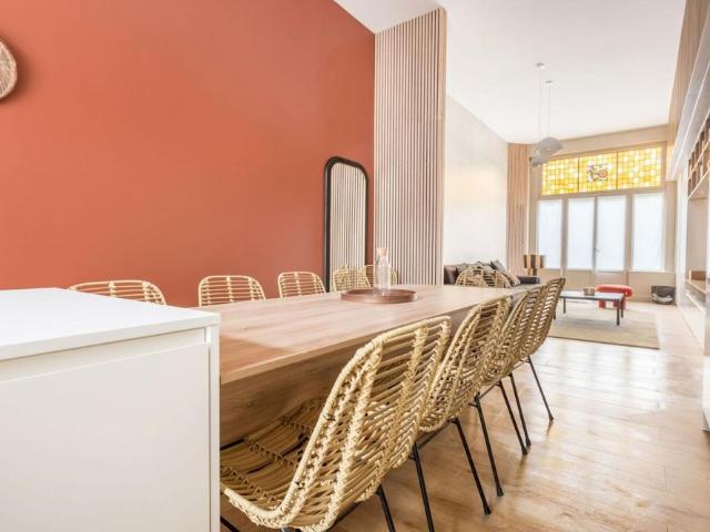 A LOUER: T5 à LILLE • Centre / republique • 6 000 €