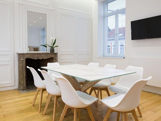A LOUER: T5 à LILLE • Nationale/solferino • 10 000 €