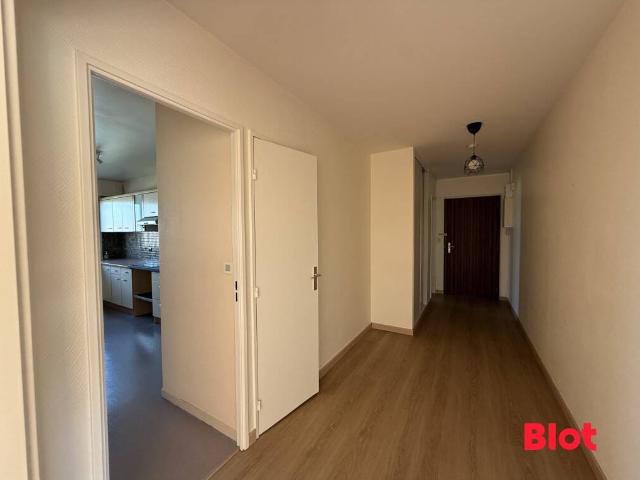A LOUER T5 / 113.03M² Rue du Puits Mauger