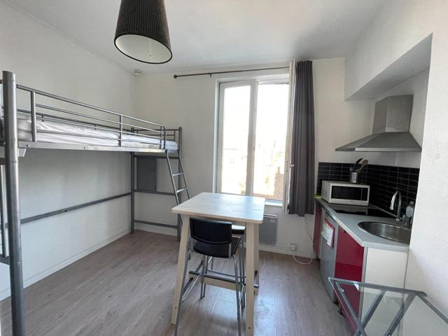 a louer: t1 à lille•• 430 €