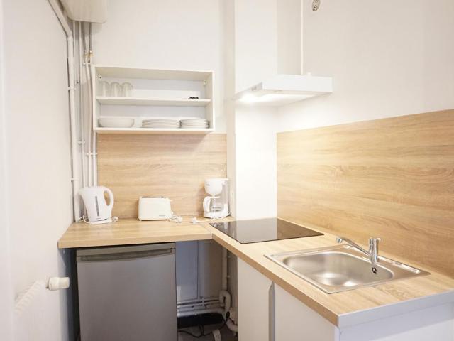 a louer: t1 à lille•• 795 €