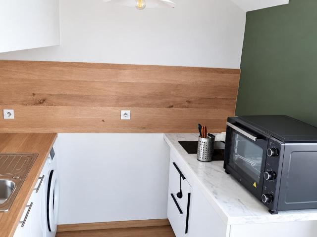 a louer: t1 à lille•rue de la louvière saint maurice pellevoisin• 780 €