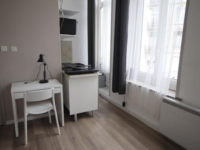 a louer: t1 à lille•rue des postes wazemmes• 450 €