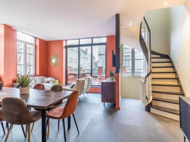 a louer: t1 à lille•rue jean sans peur république• 650 €
