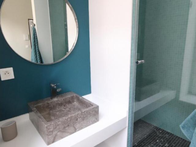 a louer: t1 à lille•rue jean sans peur république• 675 €