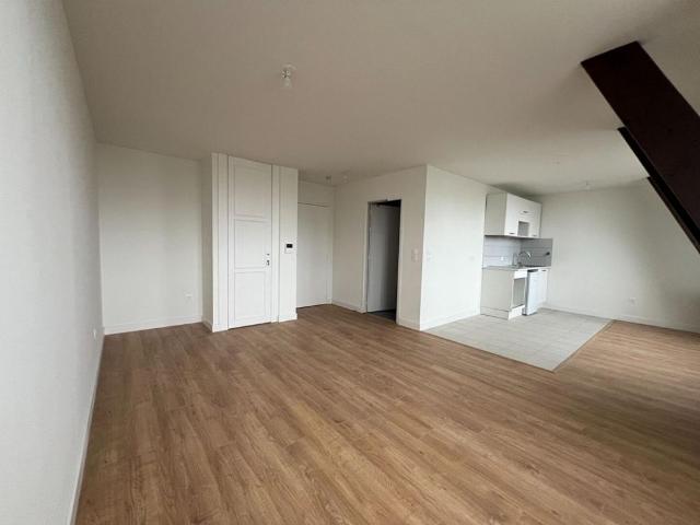 A LOUER: T1 à ROUBAIX • Boulevard Lacordaire PARC BARBIEUX • 645 €