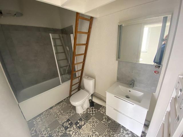 À LOUER – T1 bis de 49 m², Rue Nationale – VAUBAN réf 55 001