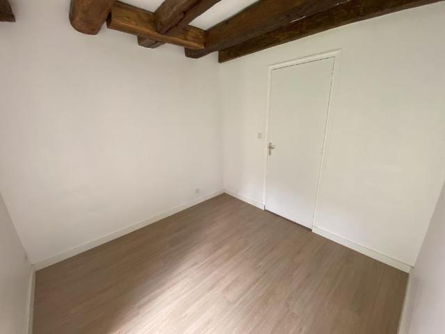 A LOUER T1BIS ANGERS CENTRE VILLE