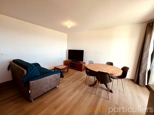 A LOUER T2 MEUBLE BELLEPIERRE