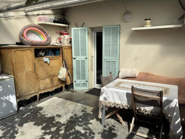 A LOUER / T2 MEUBLE CARLONE