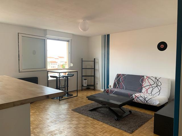 A LOUER T2 Meublé de 53.62 M² 8 RUE RUPLINGER LYON 4ème