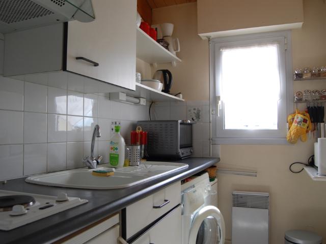 A LOUER T2 + TERRASSE meublé à La Rochelle de 38 m²