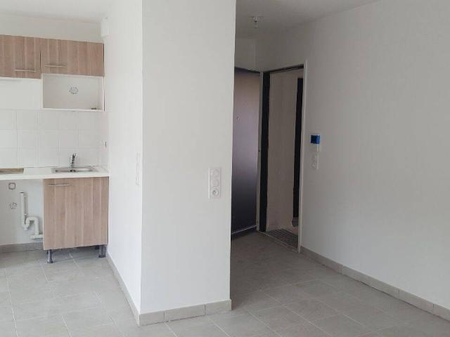 A louer T2 47.57M2 LORMONT
