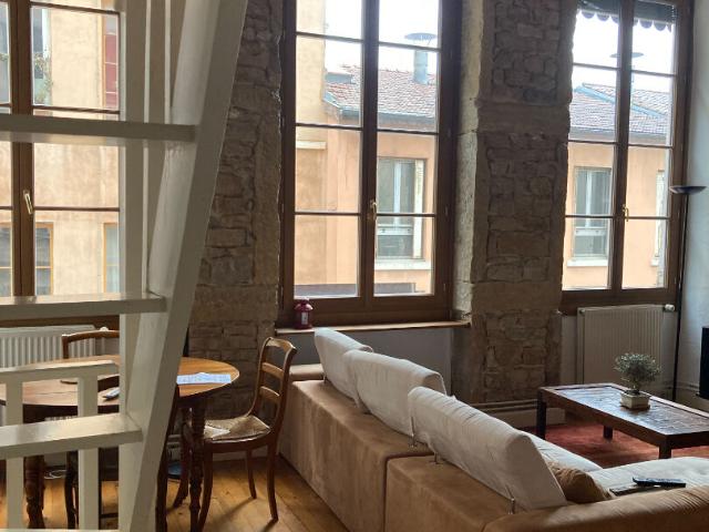A LOUER T3 MEUBLE de 67m² 29 rue du Bon Pasteur LYON 1er, Lyon 69001