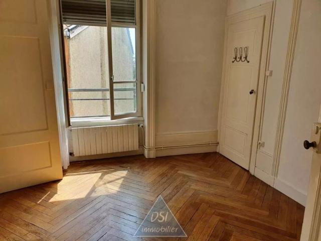A louer t3 + bureau lyon 5ème