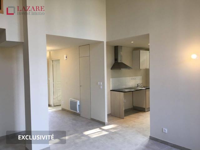 A LOUER T3 duplex avec 2 parkings