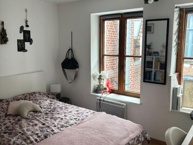 A LOUER – T3 de 46m2, rue de Gand – Vieux Lille ! réf G13 01