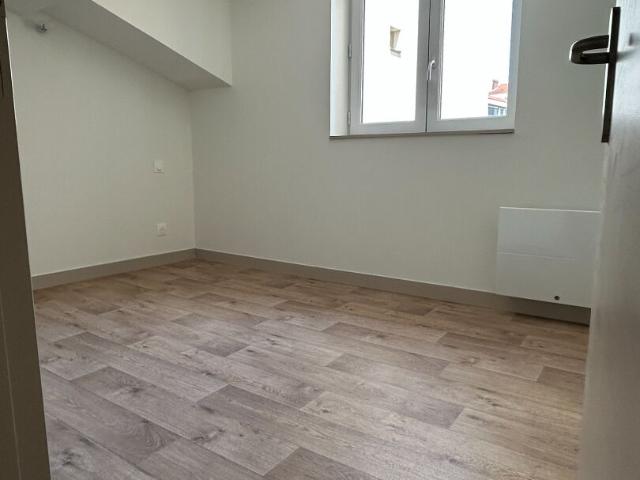 A LOUER T3 DE 47.49 M² AU 10 BIS RUE DE CUIRE 69004 LYON, Lyon 69004