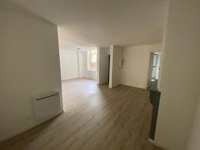 À LOUER – T3 de 80.76 m², Rue Nationale – VAUBAN réf 45 004