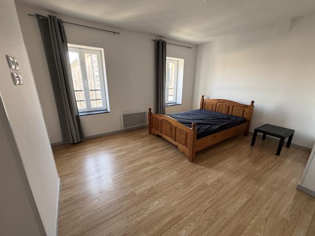 À LOUER T3 EN DUPLEX MEUBLÉ