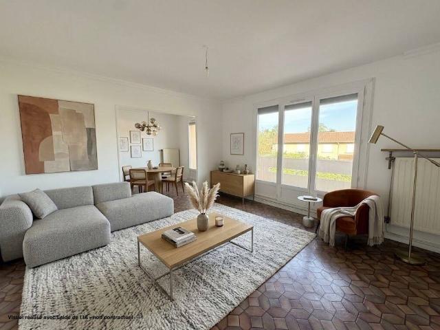 À LOUER T3 1 100 € CC VÉNISSIEUX Secteur Moulin à Vent