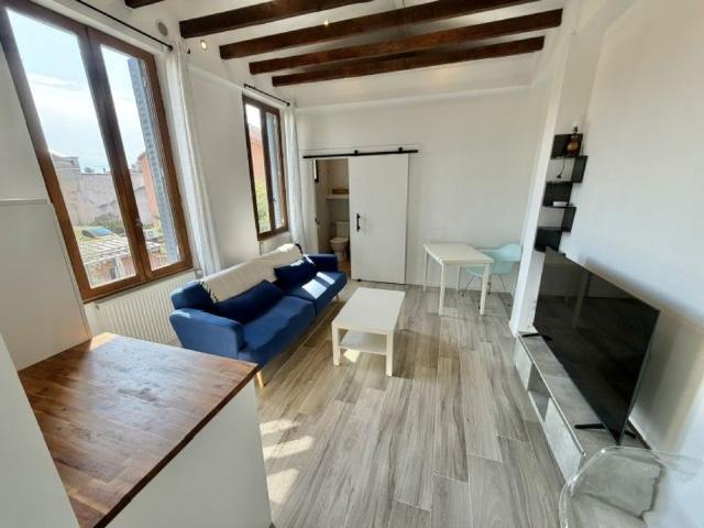 A LOUER T 2 DE 42.92 m² RUE LEON BLUM 69100 VILLEURBANNE