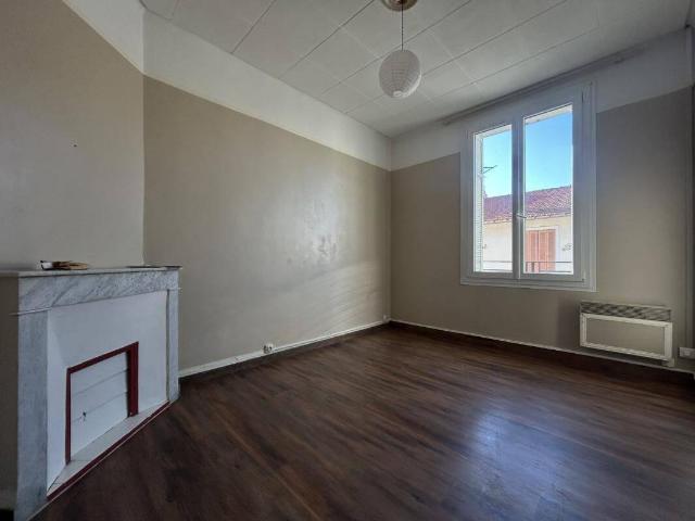 A LOUER TOULON OUEST APPARTEMENT TYPE 2