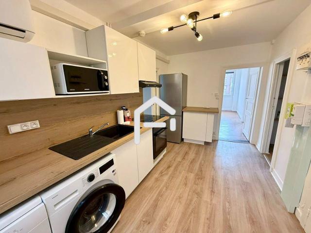 A louer: Toulouse les Carmes Appartement NEUF T2 BIS de 50