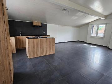 À louer Très bel attique de 3,5 pièces avec grand balcon Develier
