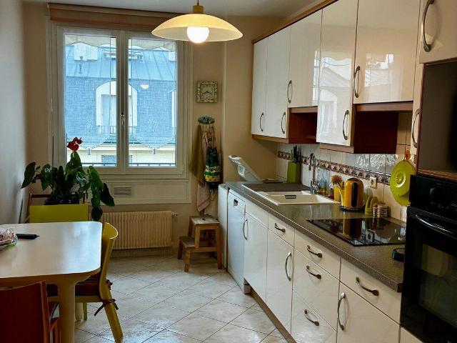 A LOUER Trés bel appartement meublé
